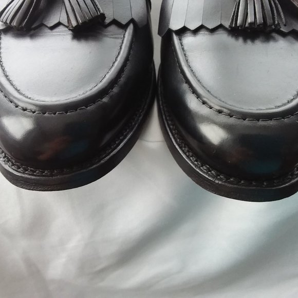 Allen Edmonds Black Newport Loafer Men's Shoes - Picture 6 of 7